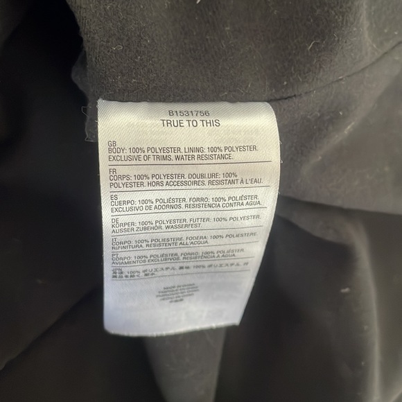 Volcom Wind Breaker Large (10) - Picture 7 of 7